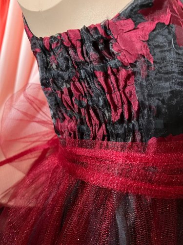 Slavnostní šaty vel.134-140