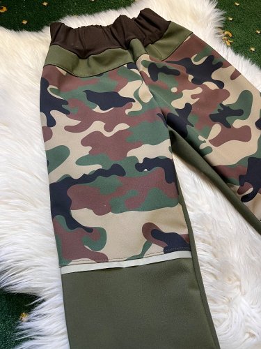 Softshellové kalhoty  vel 122