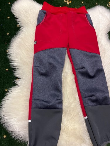 Červené zimní soft kalhoty vel. 134-140