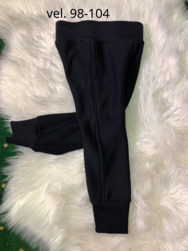 Tepláky vel.  98-104