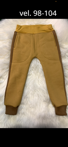 Tepláky vel.  98-104