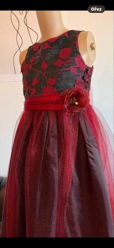 Slavnostní šaty vel.134-140