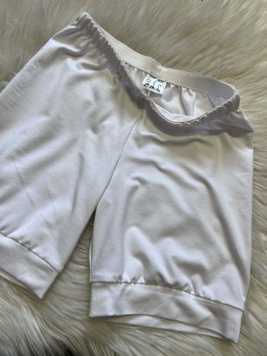 Kraťase z bambusového úpletu