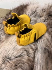 Capáčky z měkké teplákoviny