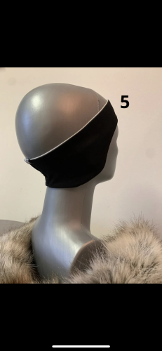 Čelenka na uši od I. Grygaříkové